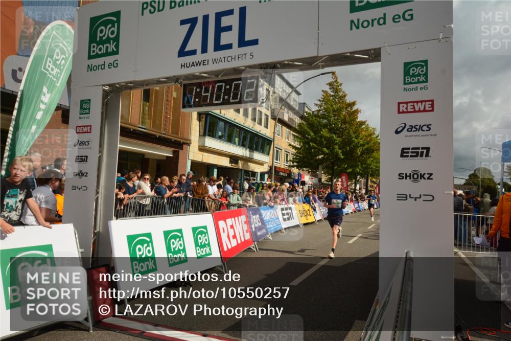 20.09.2026 - PSD Bank Halbmarathon LAZAROV Photography http://msf.ph/oto/10550257 20.09.2026 11:40:01 Ziel 1841, 2387, 3596, 3605, 4107, 4198, 4293, 4313, 4506, 4697 meine-sportfotos.de