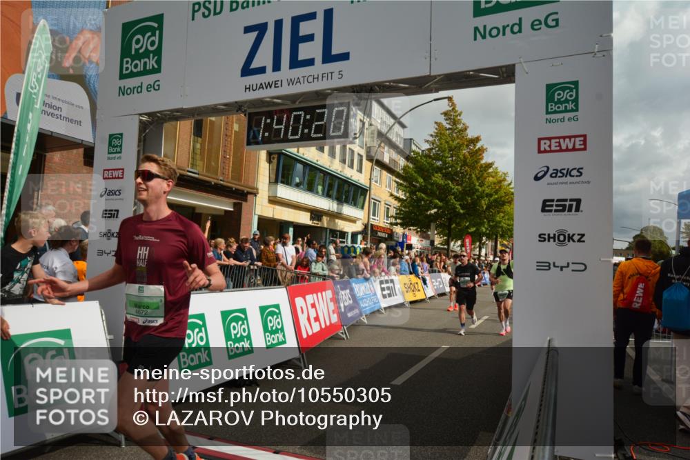 20.09.2026 - PSD Bank Halbmarathon LAZAROV Photography http://msf.ph/oto/10550305 20.09.2026 11:40:19 Ziel 1466, 2046, 2657, 3125, 3544, 3767, 3769, 3888, 4091, 4672, 4706 meine-sportfotos.de