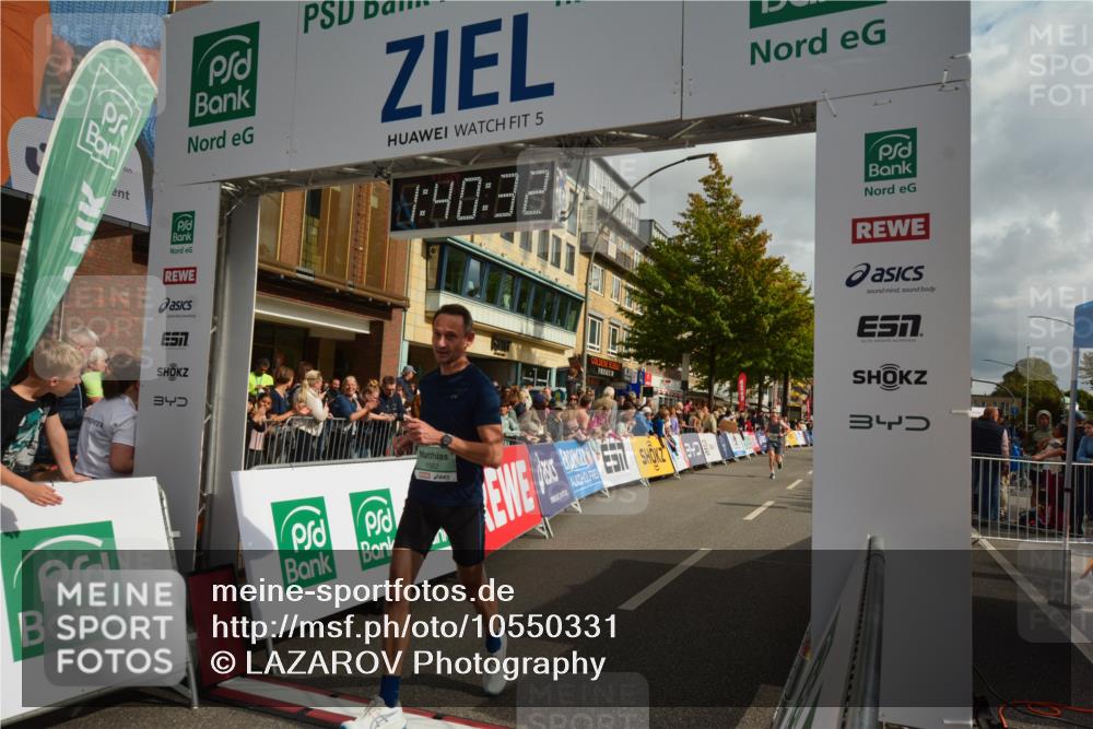 20.09.2026 - PSD Bank Halbmarathon LAZAROV Photography http://msf.ph/oto/10550331 20.09.2026 11:40:32 Ziel 1582, 2496, 2657, 3004, 4275, 4440 meine-sportfotos.de