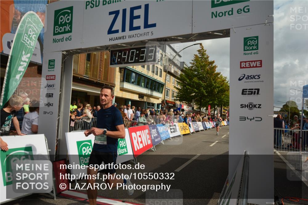 20.09.2026 - PSD Bank Halbmarathon LAZAROV Photography http://msf.ph/oto/10550332 20.09.2026 11:40:32 Ziel 1582, 2496, 2657, 3004, 4275, 4440 meine-sportfotos.de