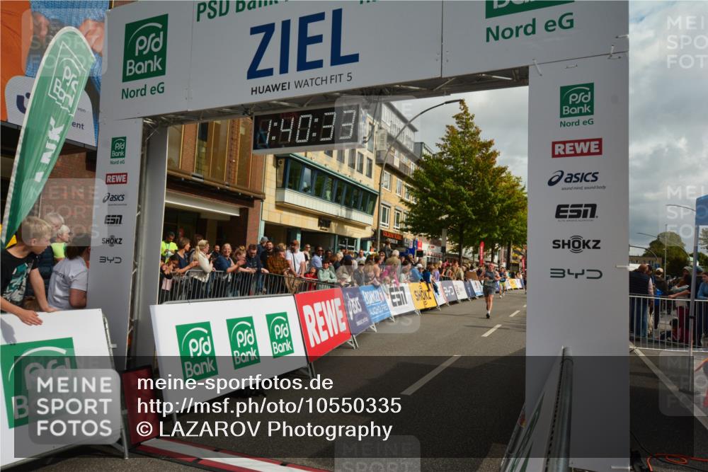 20.09.2026 - PSD Bank Halbmarathon LAZAROV Photography http://msf.ph/oto/10550335 20.09.2026 11:40:33 Ziel 1582, 2496, 2657, 3004, 4275, 4440 meine-sportfotos.de