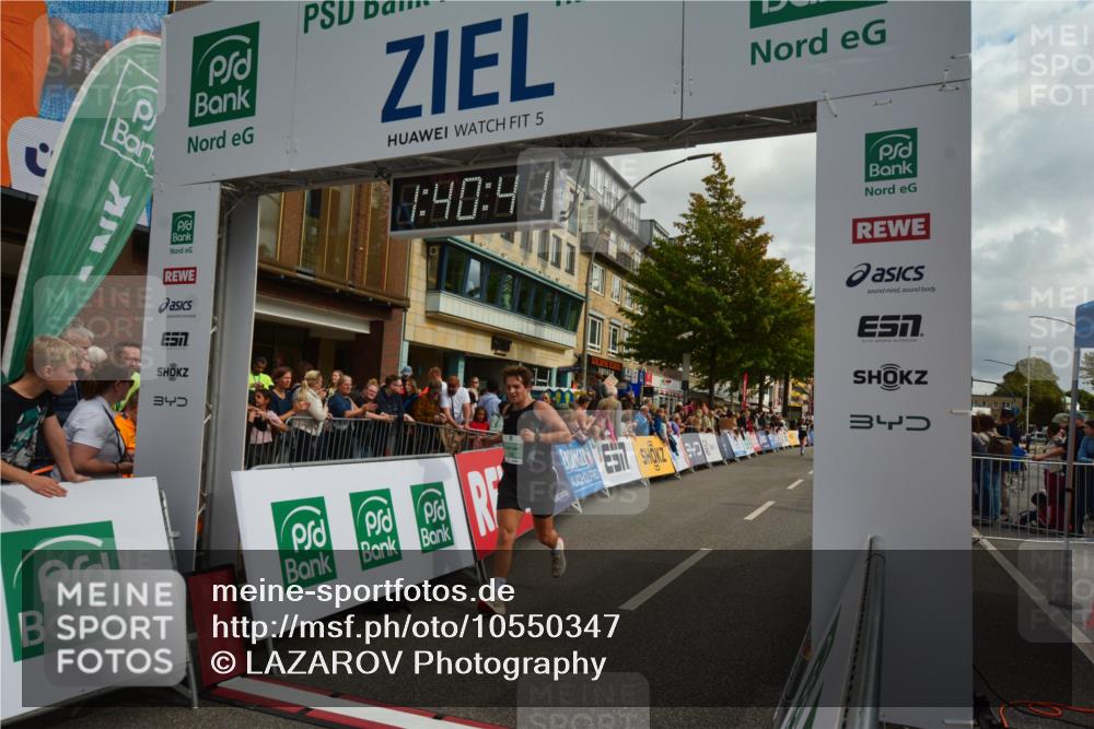 20.09.2026 - PSD Bank Halbmarathon LAZAROV Photography http://msf.ph/oto/10550347 20.09.2026 11:40:41 Ziel 2496, 2931, 3004, 3529, 3764, 3847, 4275, 4440 meine-sportfotos.de