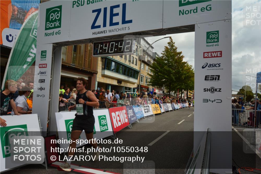 20.09.2026 - PSD Bank Halbmarathon LAZAROV Photography http://msf.ph/oto/10550348 20.09.2026 11:40:41 Ziel 2496, 2931, 3004, 3529, 3764, 3847, 4275, 4440 meine-sportfotos.de