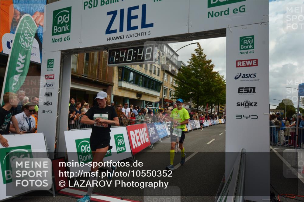 20.09.2026 - PSD Bank Halbmarathon LAZAROV Photography http://msf.ph/oto/10550352 20.09.2026 11:40:48 Ziel 2227, 2474, 2496, 2506, 2822, 2931, 3529, 3764, 3847 meine-sportfotos.de