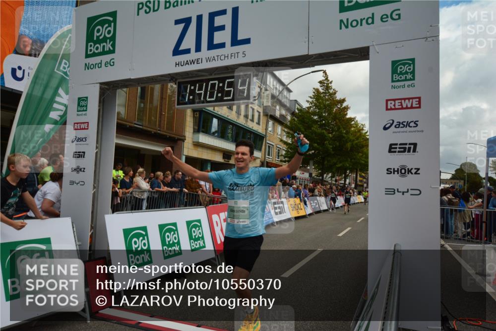 20.09.2026 - PSD Bank Halbmarathon LAZAROV Photography http://msf.ph/oto/10550370 20.09.2026 11:40:54 Ziel 2227, 2474, 2506, 2822, 2829, 2931, 3529, 3764, 3847 meine-sportfotos.de