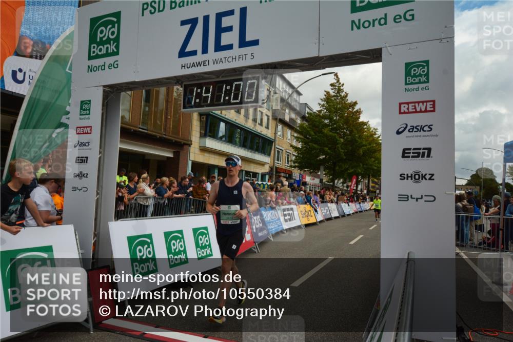 20.09.2026 - PSD Bank Halbmarathon LAZAROV Photography http://msf.ph/oto/10550384 20.09.2026 11:40:59 Ziel 1128, 1394, 2227, 2474, 2506, 2822, 2829, 3764, 4482 meine-sportfotos.de