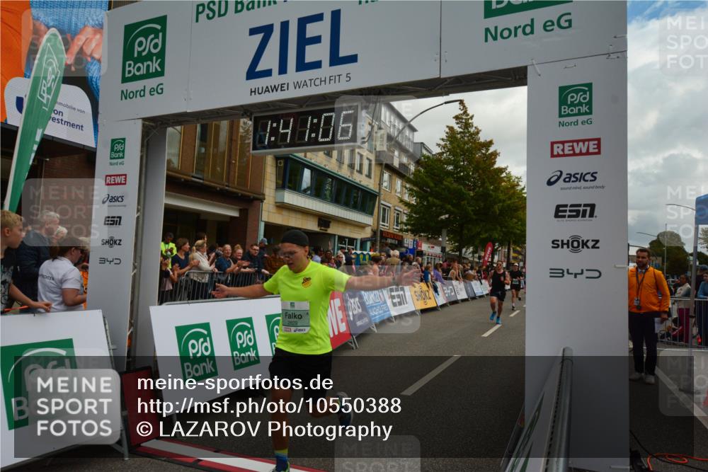 20.09.2026 - PSD Bank Halbmarathon LAZAROV Photography http://msf.ph/oto/10550388 20.09.2026 11:41:05 Ziel 1128, 1394, 1953, 2474, 2829, 2842, 4000, 4482, 4681 meine-sportfotos.de