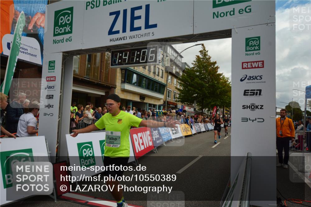 20.09.2026 - PSD Bank Halbmarathon LAZAROV Photography http://msf.ph/oto/10550389 20.09.2026 11:41:05 Ziel 1128, 1394, 1953, 2474, 2829, 2842, 4000, 4482, 4681 meine-sportfotos.de