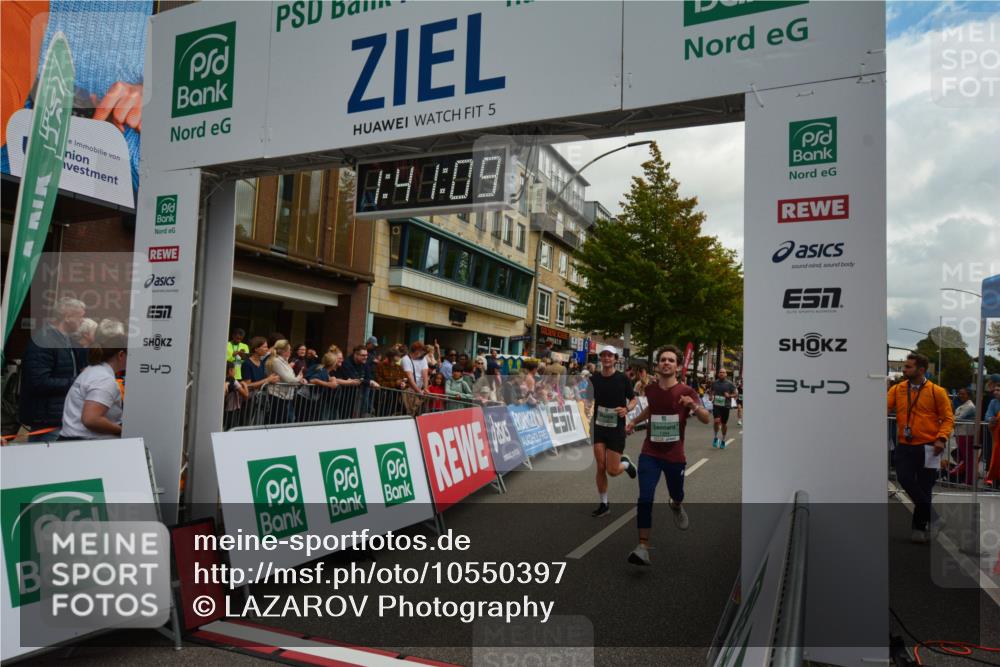 20.09.2026 - PSD Bank Halbmarathon LAZAROV Photography http://msf.ph/oto/10550397 20.09.2026 11:41:09 Ziel 1128, 1394, 1953, 2829, 2842, 4000, 4482, 4681 meine-sportfotos.de