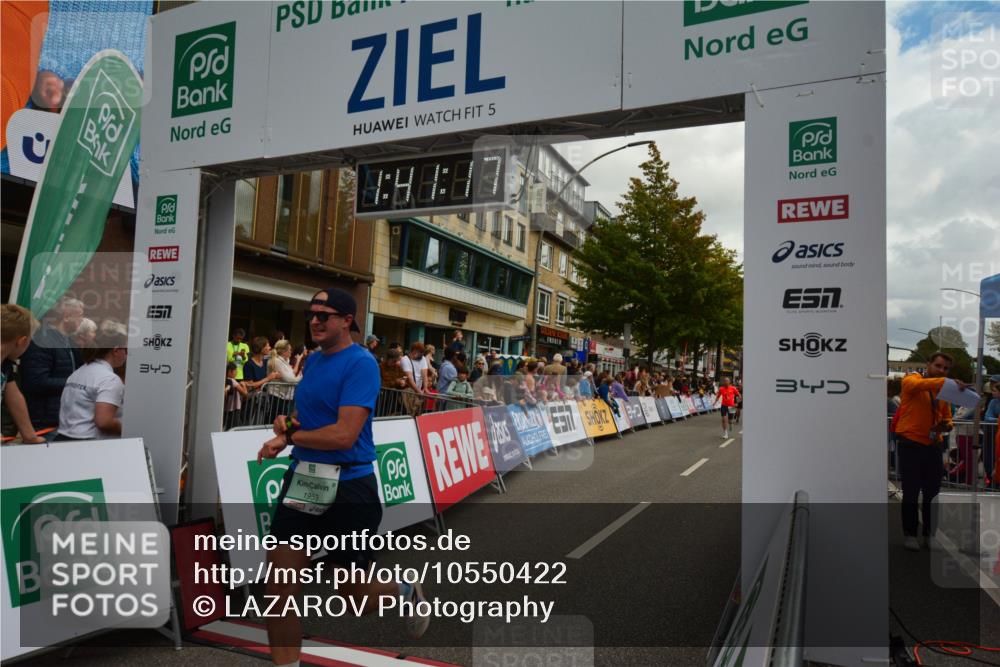 20.09.2026 - PSD Bank Halbmarathon LAZAROV Photography http://msf.ph/oto/10550422 20.09.2026 11:41:17 Ziel 1181, 1953, 2196, 2842, 4000, 4418, 4681 meine-sportfotos.de