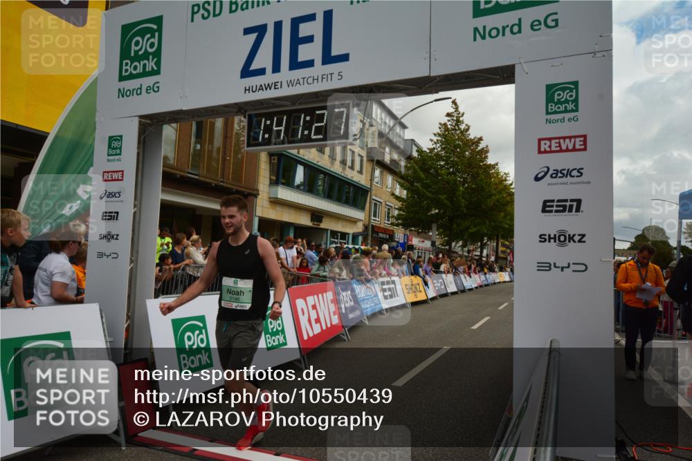 20.09.2026 - PSD Bank Halbmarathon LAZAROV Photography http://msf.ph/oto/10550439 20.09.2026 11:41:27 Ziel 1181, 2196, 3306, 4418 meine-sportfotos.de