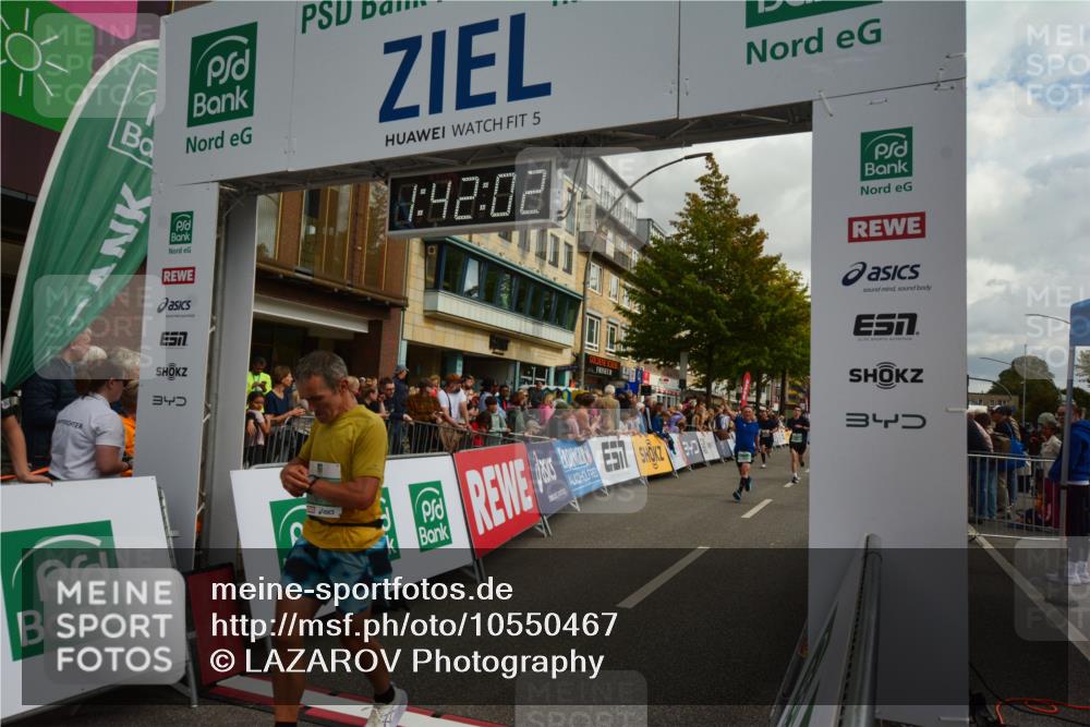 20.09.2026 - PSD Bank Halbmarathon LAZAROV Photography http://msf.ph/oto/10550467 20.09.2026 11:42:01 Ziel 1803, 1852, 2069, 2179, 2267, 2981, 3608, 4353, 4654 meine-sportfotos.de