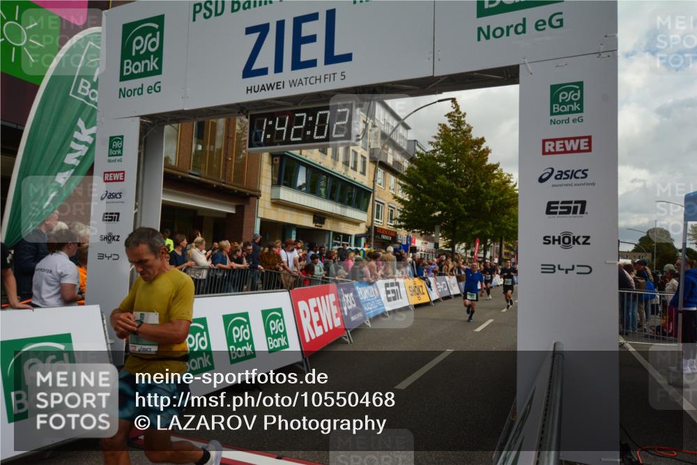 20.09.2026 - PSD Bank Halbmarathon LAZAROV Photography http://msf.ph/oto/10550468 20.09.2026 11:42:01 Ziel 1803, 1852, 2069, 2179, 2267, 2981, 3608, 4353, 4654 meine-sportfotos.de