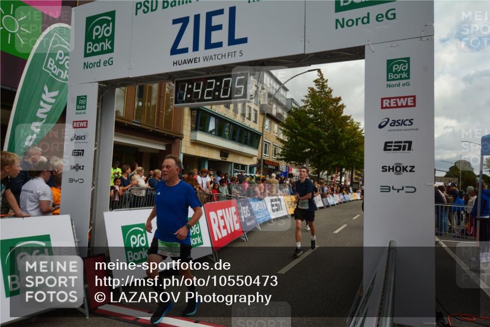20.09.2026 - PSD Bank Halbmarathon LAZAROV Photography http://msf.ph/oto/10550473 20.09.2026 11:42:04 Ziel 1852, 2069, 2179, 2267, 2981, 3608, 4654 meine-sportfotos.de