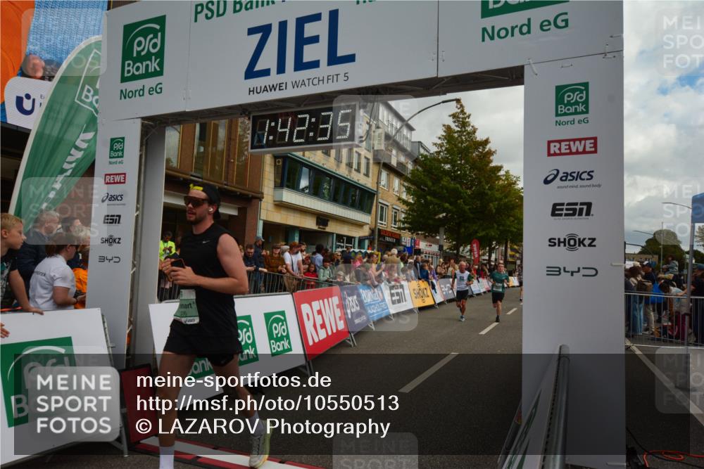 20.09.2026 - PSD Bank Halbmarathon LAZAROV Photography http://msf.ph/oto/10550513 20.09.2026 11:42:35 Ziel 1336, 1591, 2781, 4251, 4288, 4385, 4620, 4760 meine-sportfotos.de