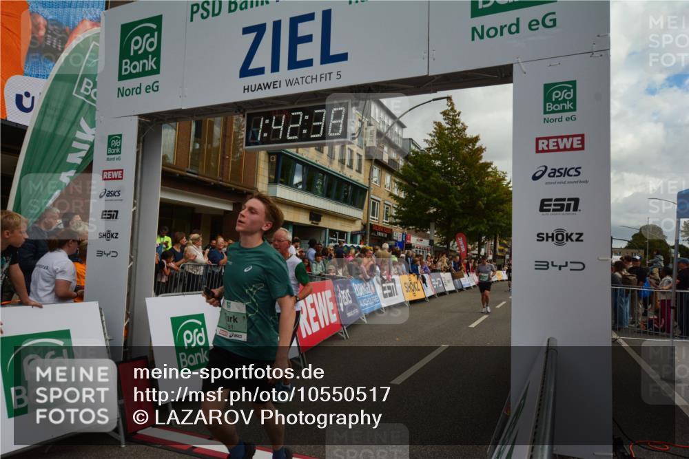 20.09.2026 - PSD Bank Halbmarathon LAZAROV Photography http://msf.ph/oto/10550517 20.09.2026 11:42:38 Ziel 1258, 1336, 1888, 2781, 3892, 4251, 4288, 4385, 4760 meine-sportfotos.de