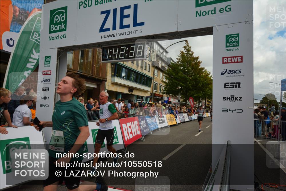 20.09.2026 - PSD Bank Halbmarathon LAZAROV Photography http://msf.ph/oto/10550518 20.09.2026 11:42:38 Ziel 1258, 1336, 1888, 2781, 3892, 4251, 4288, 4385, 4760 meine-sportfotos.de