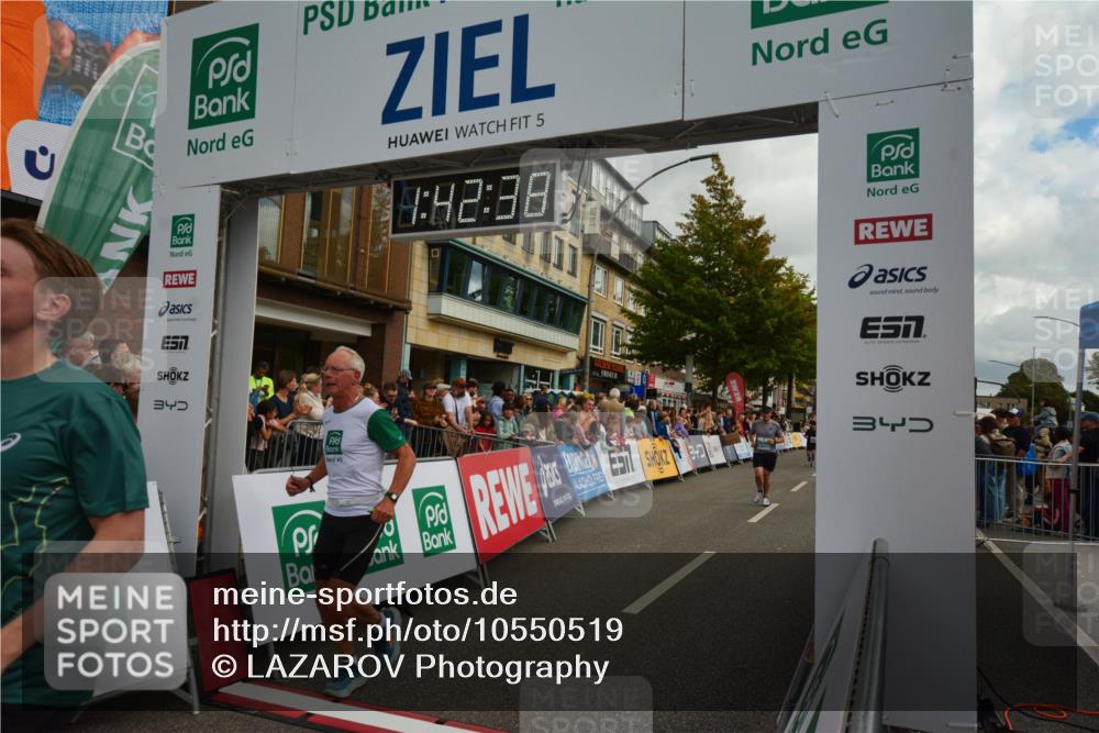 20.09.2026 - PSD Bank Halbmarathon LAZAROV Photography http://msf.ph/oto/10550519 20.09.2026 11:42:38 Ziel 1258, 1336, 1888, 2781, 3892, 4251, 4288, 4385, 4760 meine-sportfotos.de