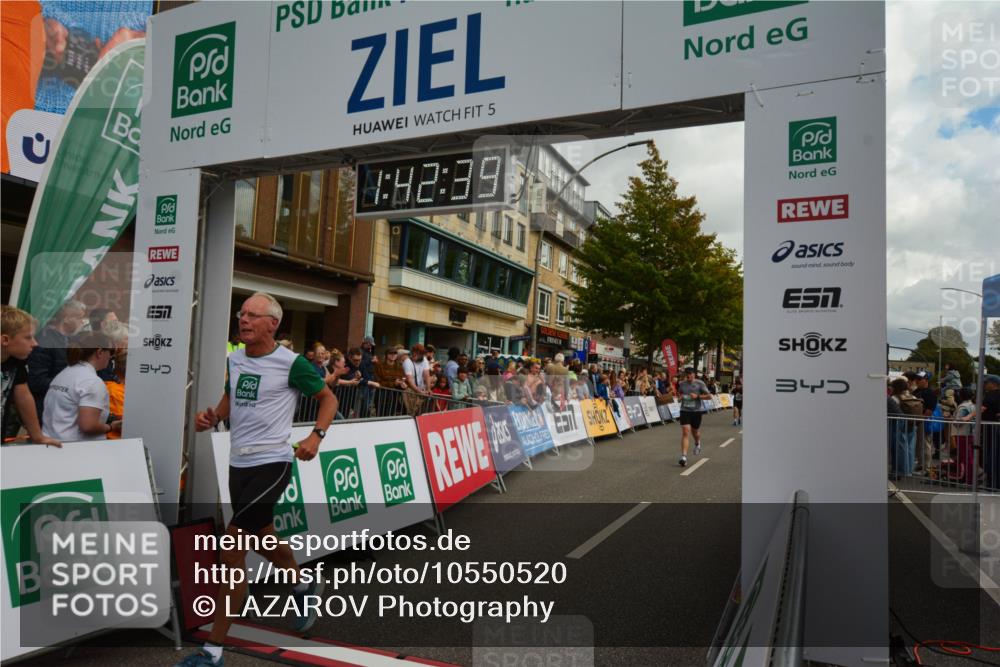 20.09.2026 - PSD Bank Halbmarathon LAZAROV Photography http://msf.ph/oto/10550520 20.09.2026 11:42:38 Ziel 1258, 1336, 1888, 2781, 3892, 4251, 4288, 4385, 4760 meine-sportfotos.de