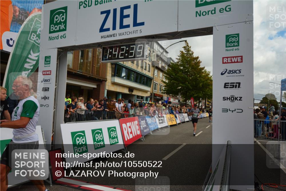 20.09.2026 - PSD Bank Halbmarathon LAZAROV Photography http://msf.ph/oto/10550522 20.09.2026 11:42:38 Ziel 1258, 1336, 1888, 2781, 3892, 4251, 4288, 4385, 4760 meine-sportfotos.de
