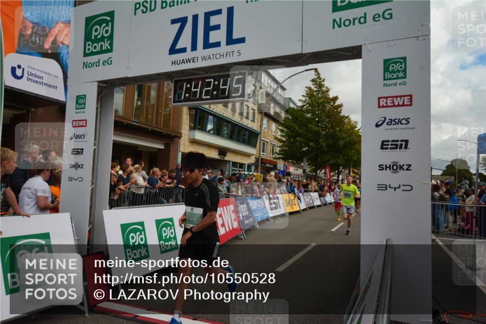 20.09.2026 - PSD Bank Halbmarathon LAZAROV Photography http://msf.ph/oto/10550528 20.09.2026 11:42:44 Ziel 1258, 1888, 2241, 2781, 3892, 4008, 4251, 4288, 4294, 4385, 4541, 4634, 4760 meine-sportfotos.de