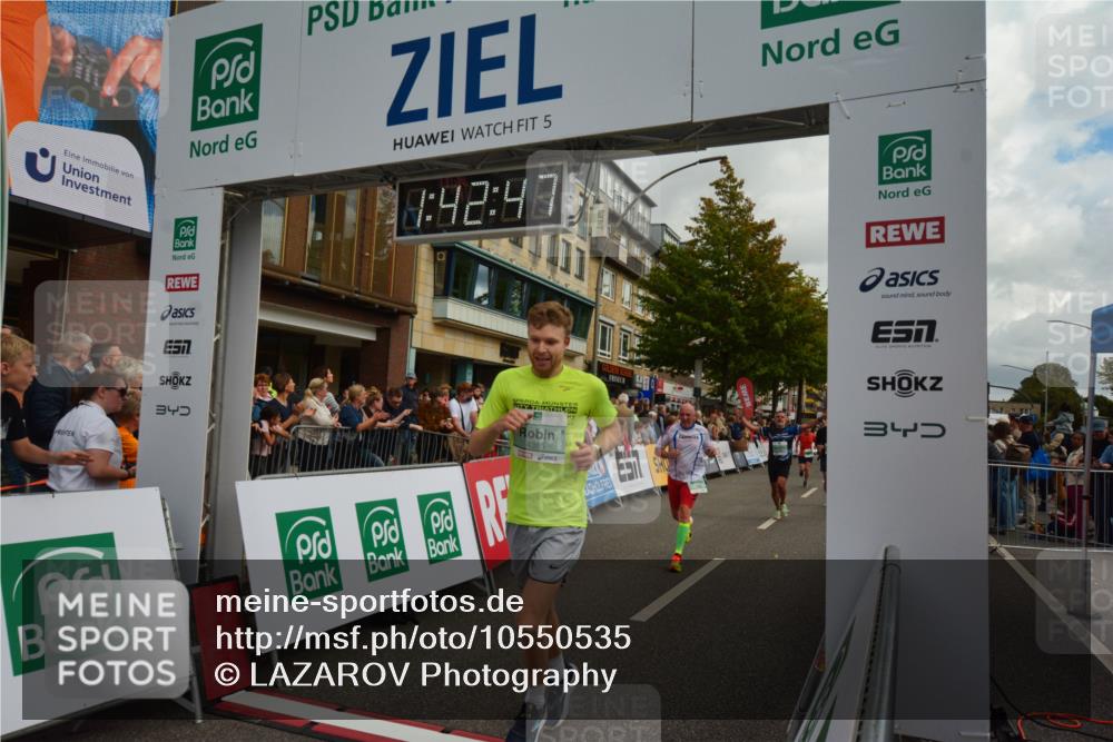20.09.2026 - PSD Bank Halbmarathon LAZAROV Photography http://msf.ph/oto/10550535 20.09.2026 11:42:46 Ziel 1258, 1888, 2241, 3892, 4008, 4251, 4294, 4385, 4541, 4634, 4760 meine-sportfotos.de