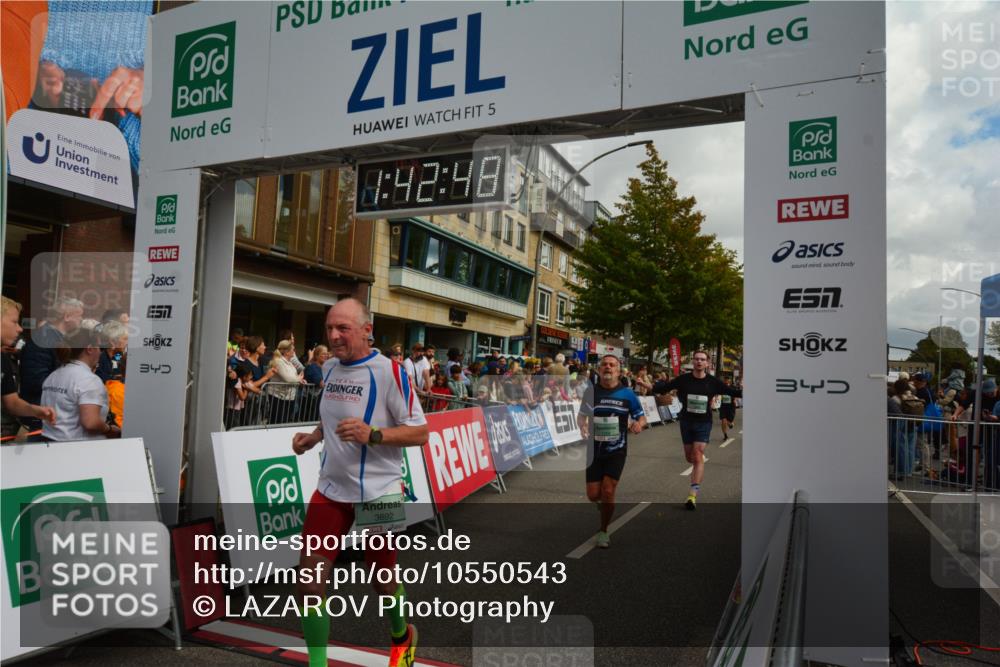 20.09.2026 - PSD Bank Halbmarathon LAZAROV Photography http://msf.ph/oto/10550543 20.09.2026 11:42:48 Ziel 1156, 1258, 1888, 2241, 3892, 4008, 4294, 4385, 4541, 4634, 4760 meine-sportfotos.de
