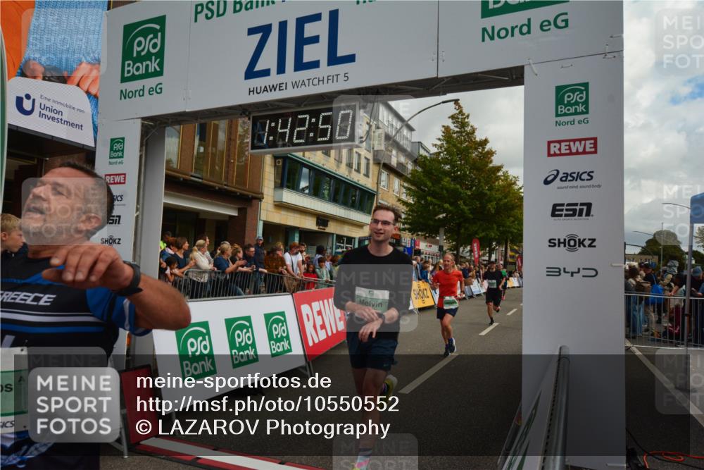 20.09.2026 - PSD Bank Halbmarathon LAZAROV Photography http://msf.ph/oto/10550552 20.09.2026 11:42:49 Ziel 1156, 1258, 1888, 1960, 2241, 3892, 4008, 4294, 4385, 4541, 4634, 4760 meine-sportfotos.de