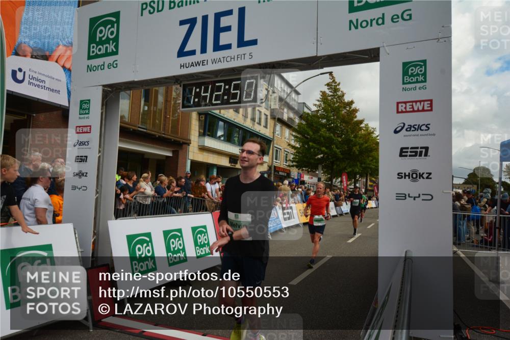 20.09.2026 - PSD Bank Halbmarathon LAZAROV Photography http://msf.ph/oto/10550553 20.09.2026 11:42:49 Ziel 1156, 1258, 1888, 1960, 2241, 3892, 4008, 4294, 4385, 4541, 4634, 4760 meine-sportfotos.de