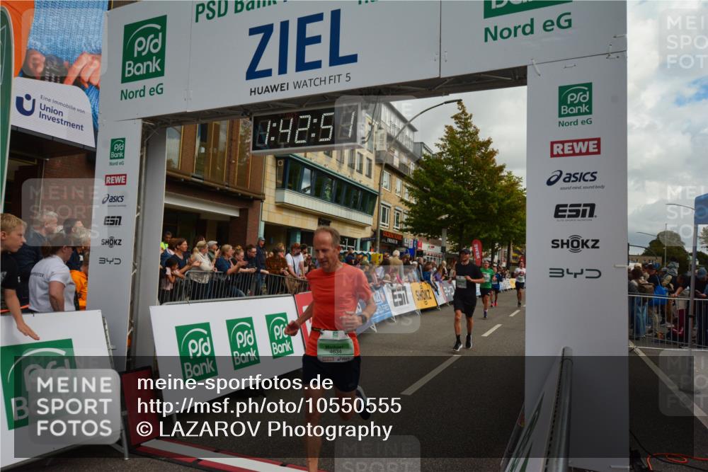 20.09.2026 - PSD Bank Halbmarathon LAZAROV Photography http://msf.ph/oto/10550555 20.09.2026 11:42:50 Ziel 1156, 1258, 1888, 1960, 2241, 3892, 4008, 4294, 4385, 4541, 4634, 4760 meine-sportfotos.de