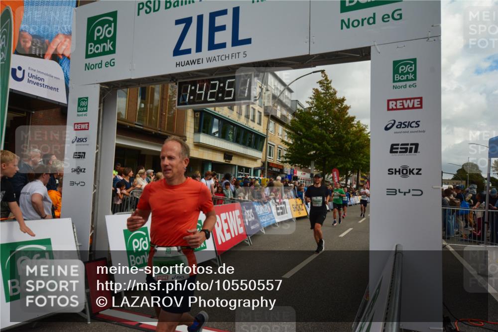 20.09.2026 - PSD Bank Halbmarathon LAZAROV Photography http://msf.ph/oto/10550557 20.09.2026 11:42:51 Ziel 1156, 1258, 1888, 1960, 2241, 3892, 4008, 4294, 4385, 4541, 4634 meine-sportfotos.de