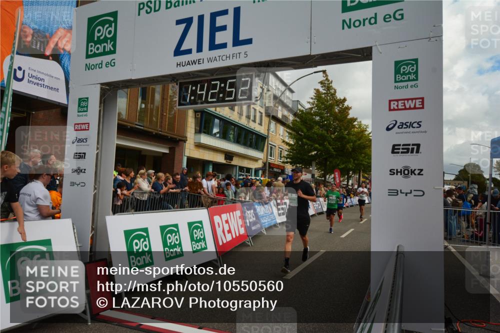 20.09.2026 - PSD Bank Halbmarathon LAZAROV Photography http://msf.ph/oto/10550560 20.09.2026 11:42:51 Ziel 1156, 1258, 1888, 1960, 2241, 3892, 4008, 4294, 4385, 4541, 4634 meine-sportfotos.de