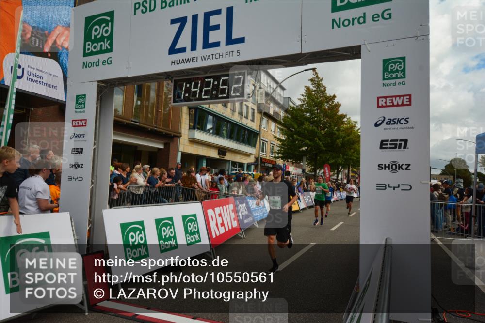 20.09.2026 - PSD Bank Halbmarathon LAZAROV Photography http://msf.ph/oto/10550561 20.09.2026 11:42:51 Ziel 1156, 1258, 1888, 1960, 2241, 3892, 4008, 4294, 4385, 4541, 4634 meine-sportfotos.de