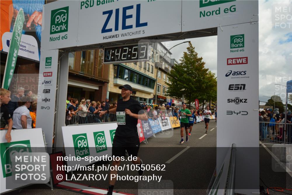 20.09.2026 - PSD Bank Halbmarathon LAZAROV Photography http://msf.ph/oto/10550562 20.09.2026 11:42:52 Ziel 1156, 1258, 1888, 1960, 2241, 3892, 4008, 4294, 4385, 4541, 4634 meine-sportfotos.de
