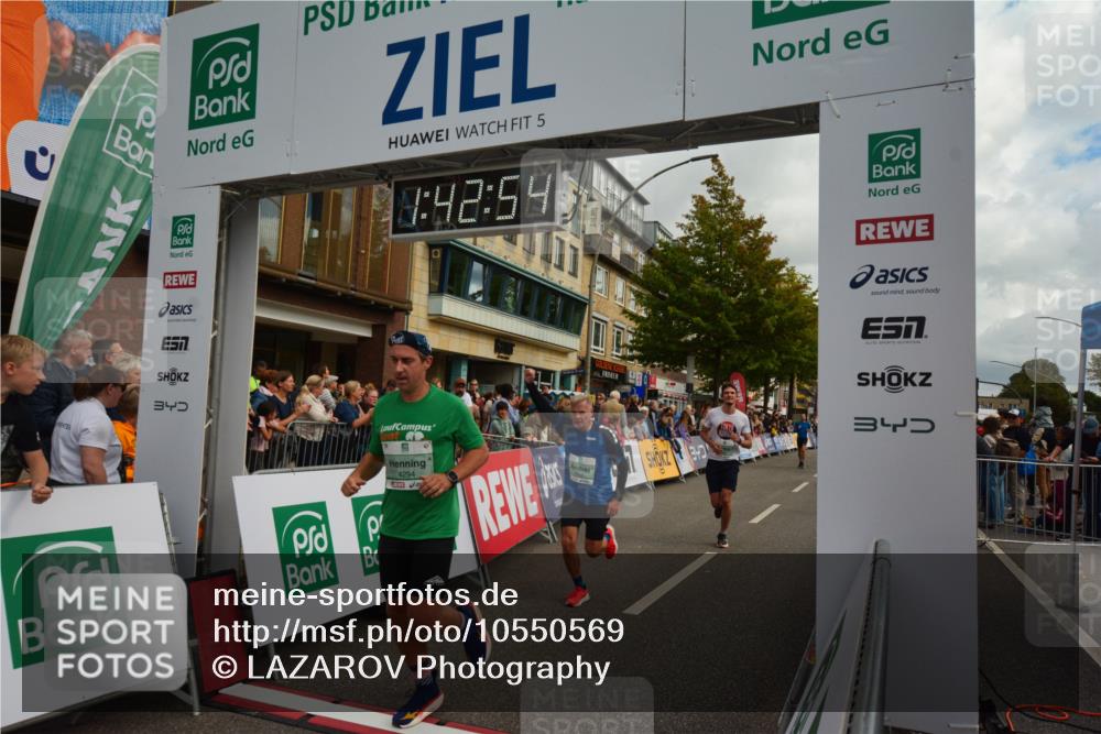 20.09.2026 - PSD Bank Halbmarathon LAZAROV Photography http://msf.ph/oto/10550569 20.09.2026 11:42:54 Ziel 1156, 1258, 1888, 1960, 2241, 3892, 4008, 4294, 4541, 4634 meine-sportfotos.de