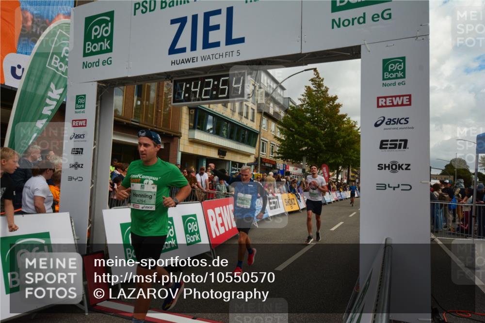 20.09.2026 - PSD Bank Halbmarathon LAZAROV Photography http://msf.ph/oto/10550570 20.09.2026 11:42:54 Ziel 1156, 1258, 1888, 1960, 2241, 3892, 4008, 4294, 4541, 4634 meine-sportfotos.de
