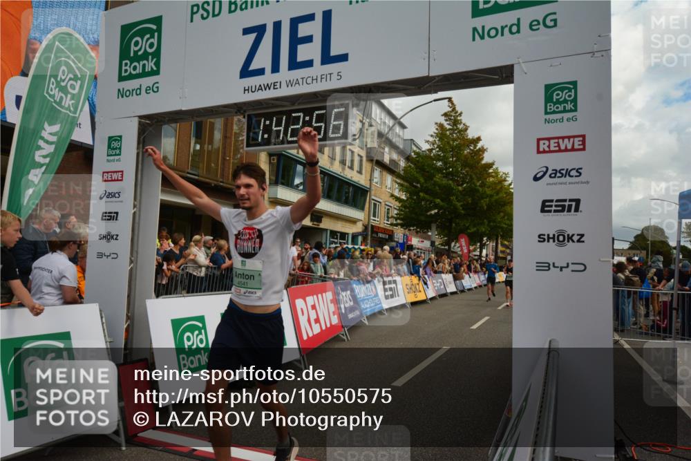 20.09.2026 - PSD Bank Halbmarathon LAZAROV Photography http://msf.ph/oto/10550575 20.09.2026 11:42:56 Ziel 1156, 1888, 1960, 2241, 4008, 4294, 4541, 4634 meine-sportfotos.de