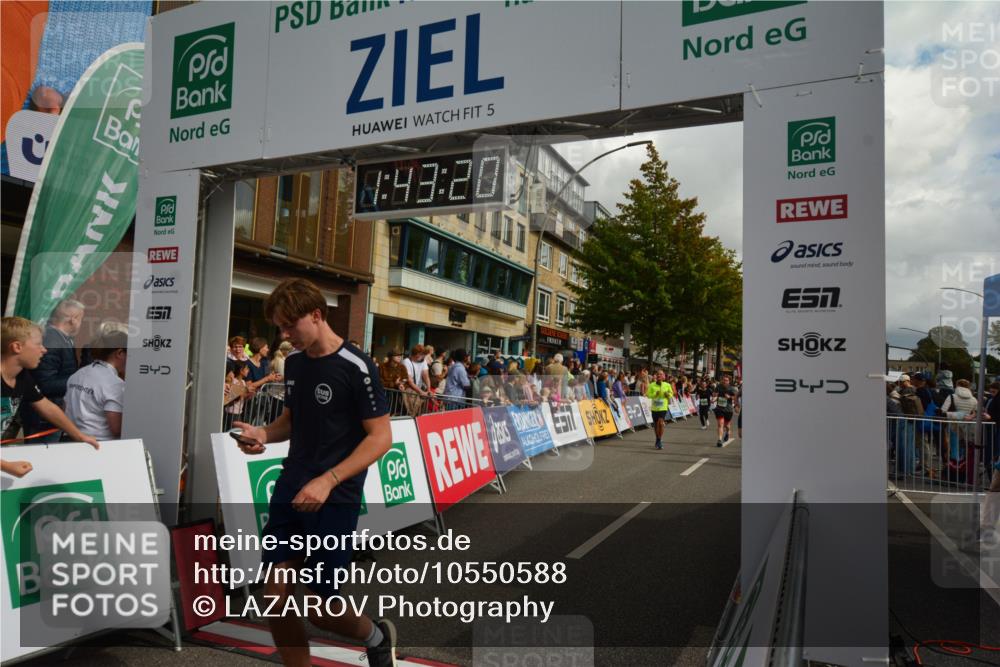 20.09.2026 - PSD Bank Halbmarathon LAZAROV Photography http://msf.ph/oto/10550588 20.09.2026 11:43:20 Ziel 1492, 2068, 2245, 2642, 2729, 3037, 3285, 4501, 4532 meine-sportfotos.de
