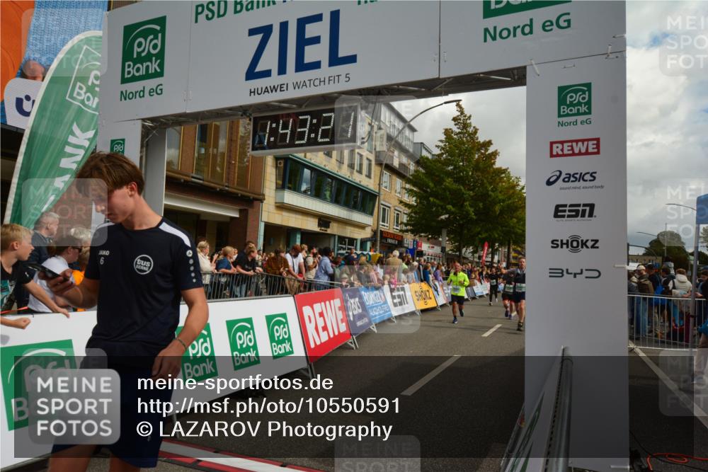 20.09.2026 - PSD Bank Halbmarathon LAZAROV Photography http://msf.ph/oto/10550591 20.09.2026 11:43:20 Ziel 1492, 2068, 2245, 2642, 2729, 3037, 3285, 4501, 4532 meine-sportfotos.de