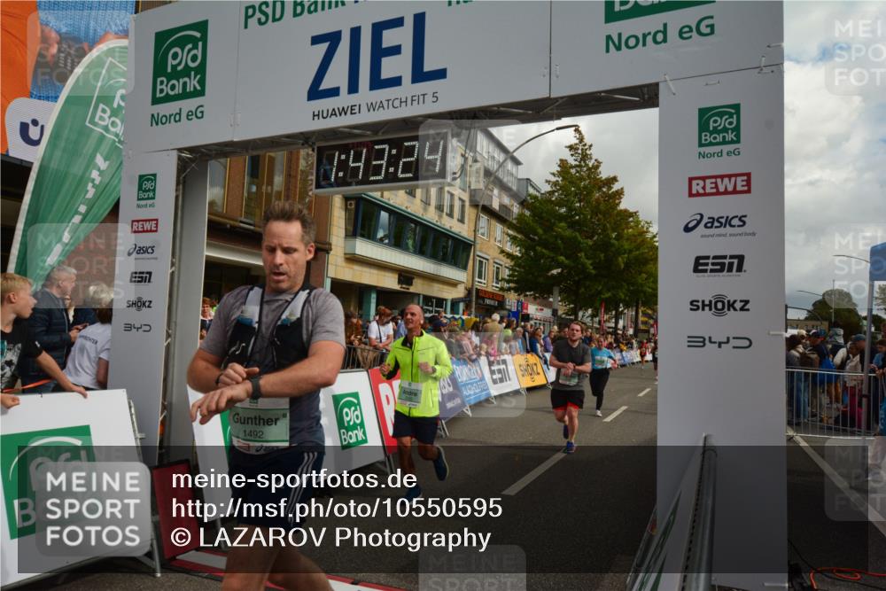 20.09.2026 - PSD Bank Halbmarathon LAZAROV Photography http://msf.ph/oto/10550595 20.09.2026 11:43:23 Ziel 1492, 2068, 2245, 2637, 2642, 2729, 3037, 3285, 4501, 4532 meine-sportfotos.de