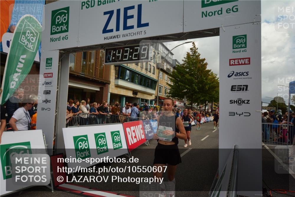 20.09.2026 - PSD Bank Halbmarathon LAZAROV Photography http://msf.ph/oto/10550607 20.09.2026 11:43:28 Ziel 1492, 1671, 2068, 2245, 2637, 2642, 2729, 3037, 3285, 4055, 4351, 4501 meine-sportfotos.de