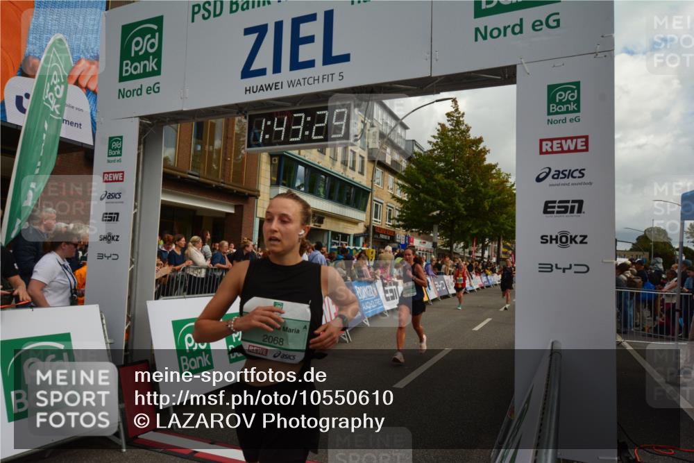 20.09.2026 - PSD Bank Halbmarathon LAZAROV Photography http://msf.ph/oto/10550610 20.09.2026 11:43:29 Ziel 1492, 1671, 2068, 2245, 2637, 2642, 2729, 3037, 3285, 4055, 4351, 4501 meine-sportfotos.de