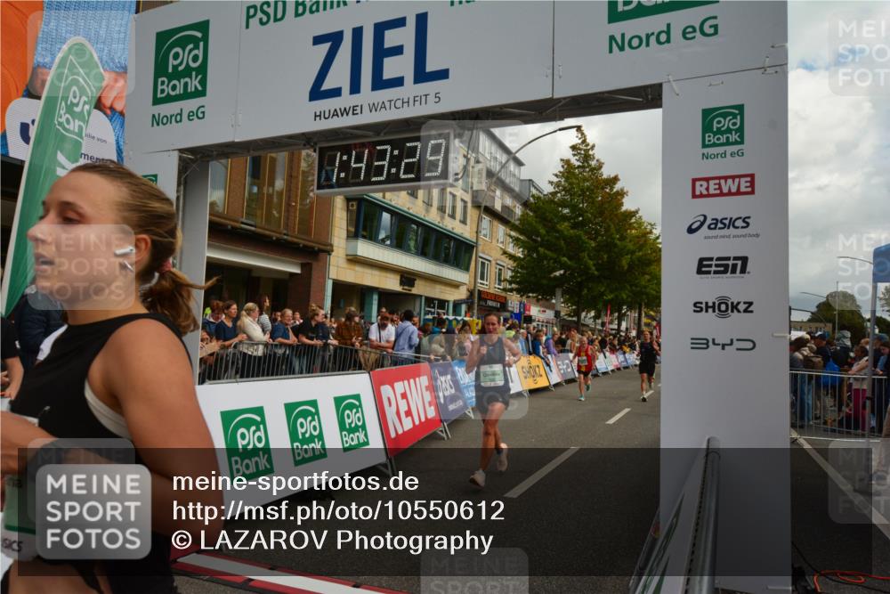 20.09.2026 - PSD Bank Halbmarathon LAZAROV Photography http://msf.ph/oto/10550612 20.09.2026 11:43:29 Ziel 1492, 1671, 2068, 2245, 2637, 2642, 2729, 3037, 3285, 4055, 4351, 4501 meine-sportfotos.de