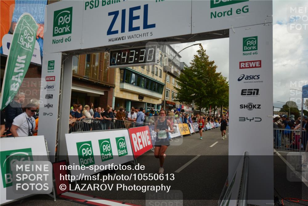 20.09.2026 - PSD Bank Halbmarathon LAZAROV Photography http://msf.ph/oto/10550613 20.09.2026 11:43:29 Ziel 1492, 1671, 2068, 2245, 2637, 2642, 2729, 3037, 3285, 4055, 4351, 4501 meine-sportfotos.de