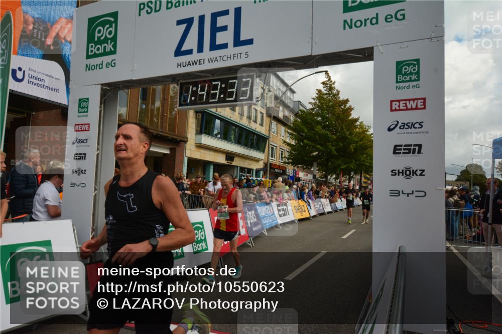 20.09.2026 - PSD Bank Halbmarathon LAZAROV Photography http://msf.ph/oto/10550623 20.09.2026 11:43:32 Ziel 1431, 1671, 2068, 2568, 2637, 2642, 3037, 3285, 4055, 4307, 4351, 4501, 4658 meine-sportfotos.de