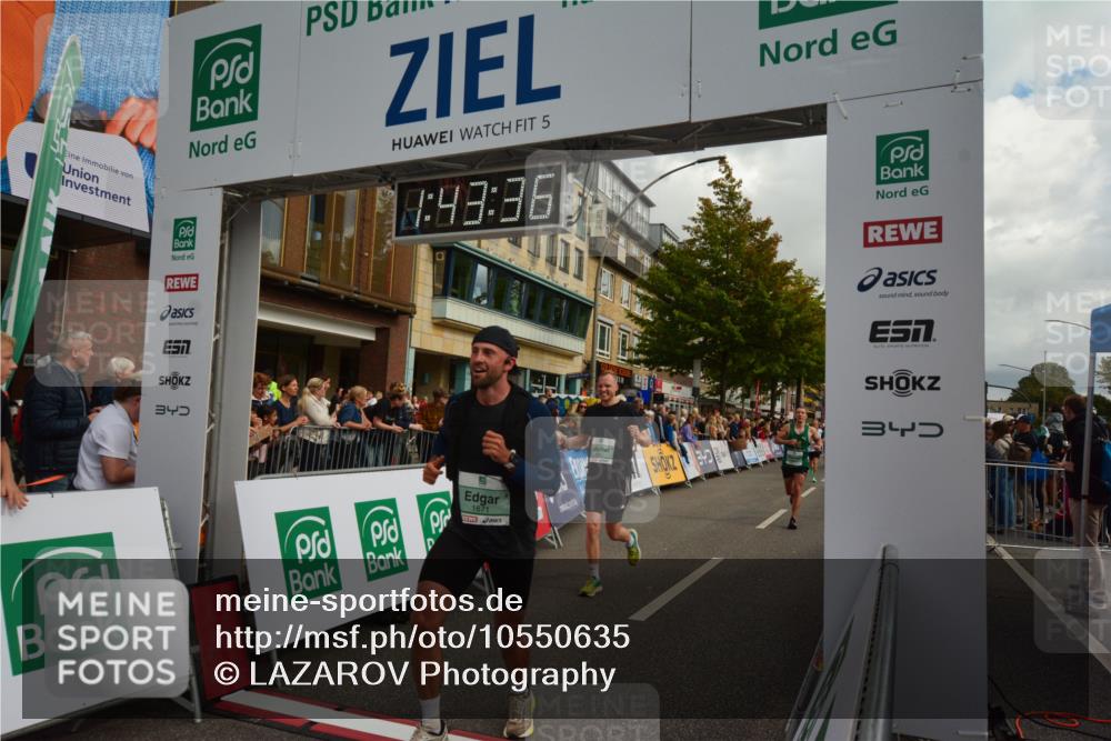 20.09.2026 - PSD Bank Halbmarathon LAZAROV Photography http://msf.ph/oto/10550635 20.09.2026 11:43:36 Ziel 1431, 1671, 2568, 2637, 3023, 3037, 4055, 4220, 4307, 4351, 4501, 4529, 4658 meine-sportfotos.de