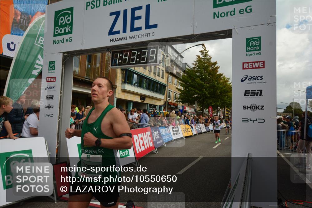 20.09.2026 - PSD Bank Halbmarathon LAZAROV Photography http://msf.ph/oto/10550650 20.09.2026 11:43:38 Ziel 1431, 1553, 1671, 2568, 2637, 3023, 4055, 4220, 4307, 4351, 4501, 4529, 4658, 4787 meine-sportfotos.de