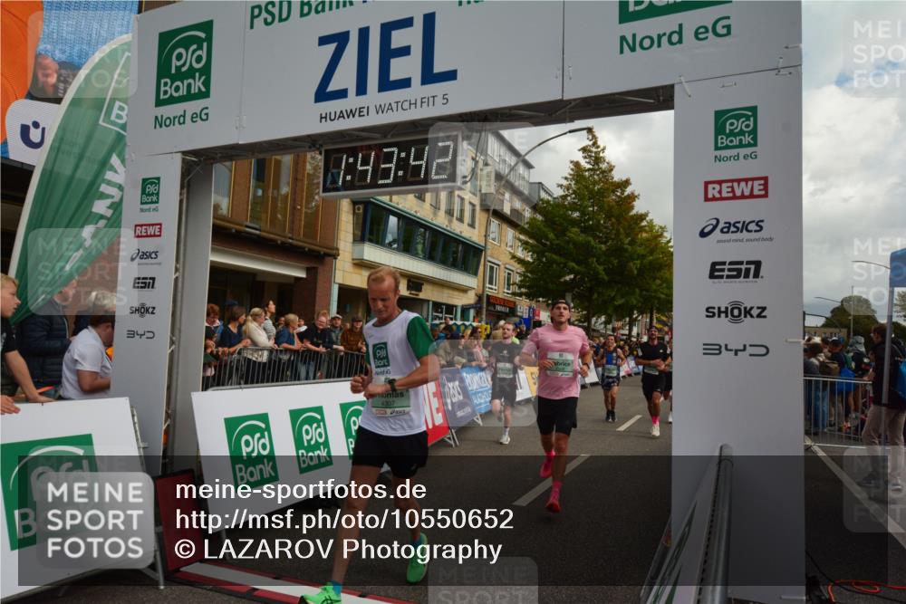 20.09.2026 - PSD Bank Halbmarathon LAZAROV Photography http://msf.ph/oto/10550652 20.09.2026 11:43:42 Ziel 1431, 1553, 1671, 2211, 2568, 3023, 3662, 4055, 4220, 4307, 4351, 4529, 4658, 4787 meine-sportfotos.de