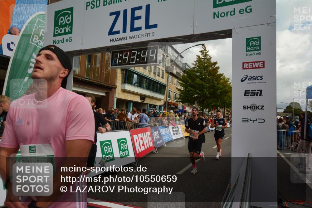 20.09.2026 - PSD Bank Halbmarathon LAZAROV Photography http://msf.ph/oto/10550659 20.09.2026 11:43:43 Ziel 1431, 1553, 2211, 2568, 3023, 3662, 4055, 4220, 4307, 4351, 4529, 4658, 4787 meine-sportfotos.de