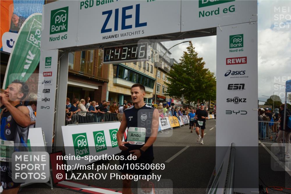 20.09.2026 - PSD Bank Halbmarathon LAZAROV Photography http://msf.ph/oto/10550669 20.09.2026 11:43:45 Ziel 1431, 1553, 2211, 2568, 3023, 3117, 3662, 4220, 4307, 4529, 4658, 4787 meine-sportfotos.de